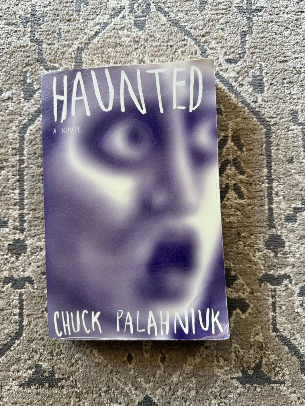 Haunted by Chuck palahniuk